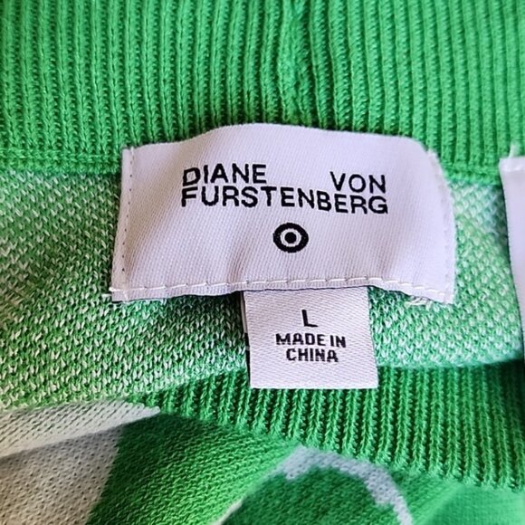 DVF Long Sleeve V-Neck Gingko Green Sweater Wrap Top NWT Size LARGE - Picture 7 of 8